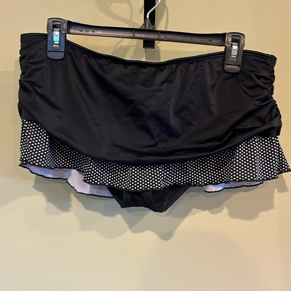 Ocean 24 Black w/White Polka Dots Skirted Ruche Bathing Suit Bottoms. Size L - Picture 4 of 9